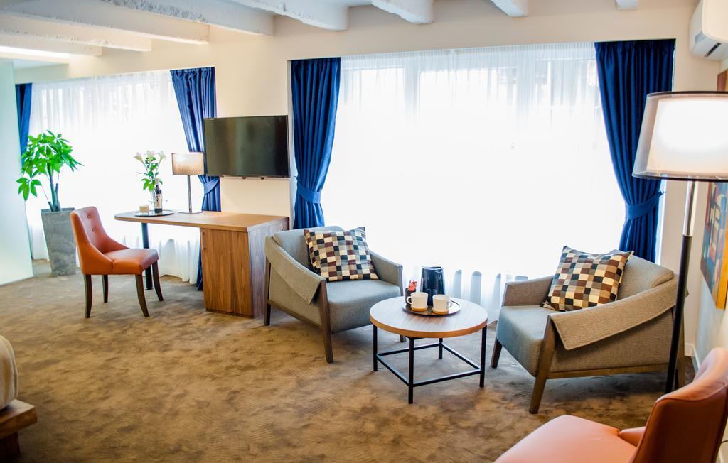 Nomad Luxury Suites Belgrad Exterior foto