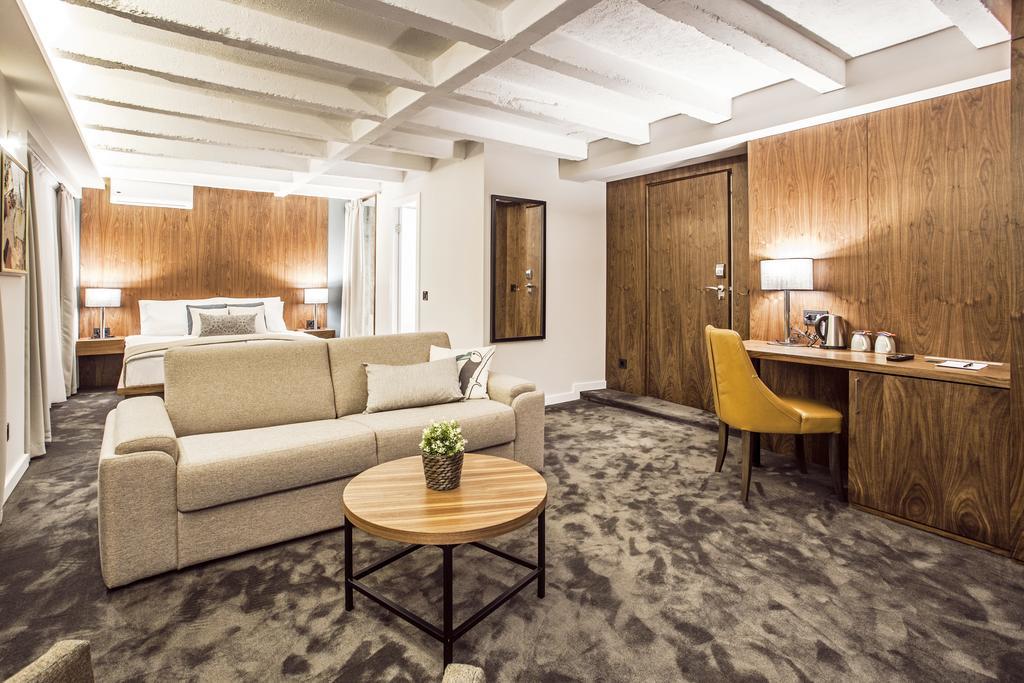 Nomad Luxury Suites Belgrad Exterior foto